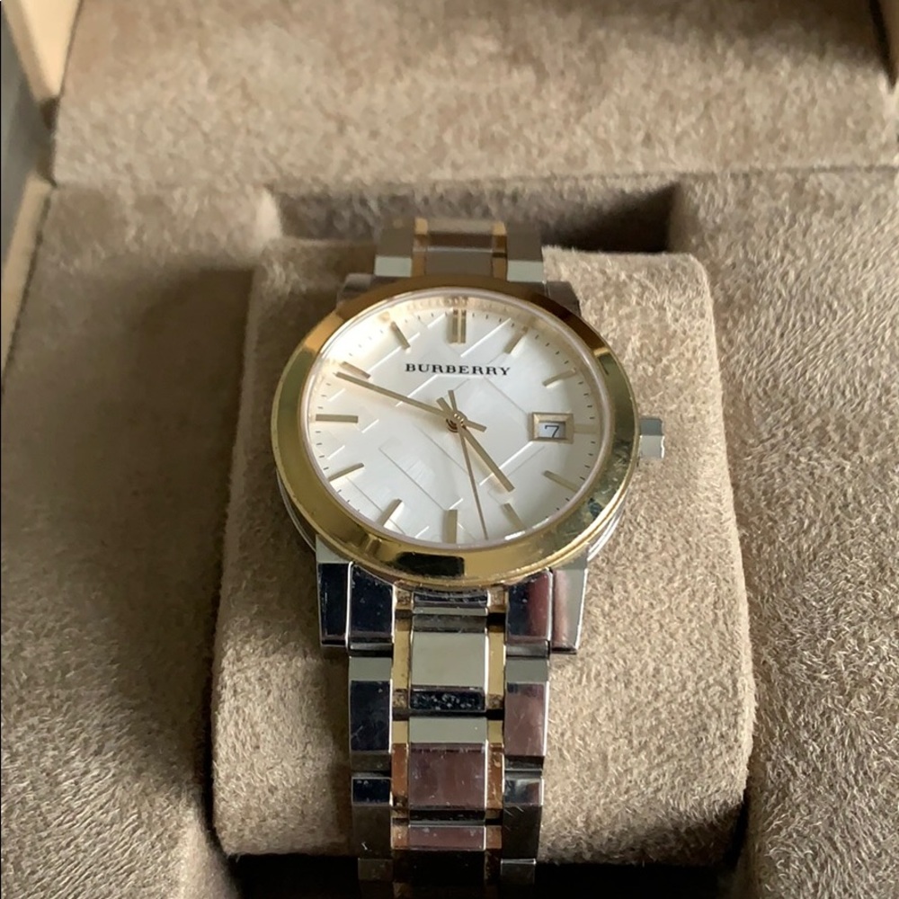 Burberry Watch - Picture 2 of 3